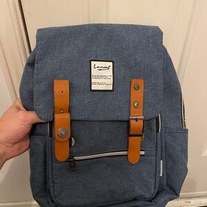 Lecaf Vibtage Style Day Pack!
